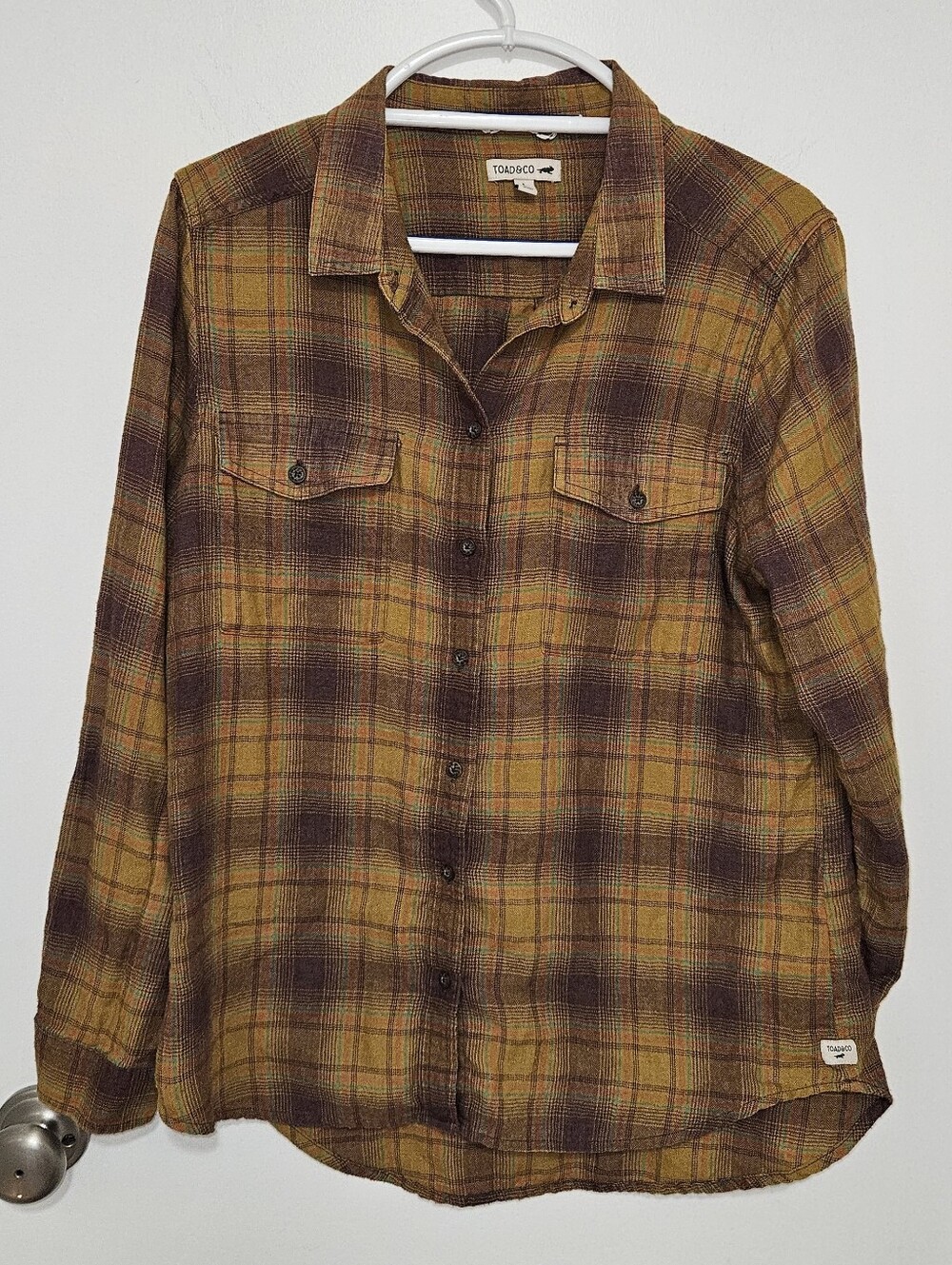 Toad&Co Womens Plaid Flannel Shirt in Mustard and Burgundy Size Large